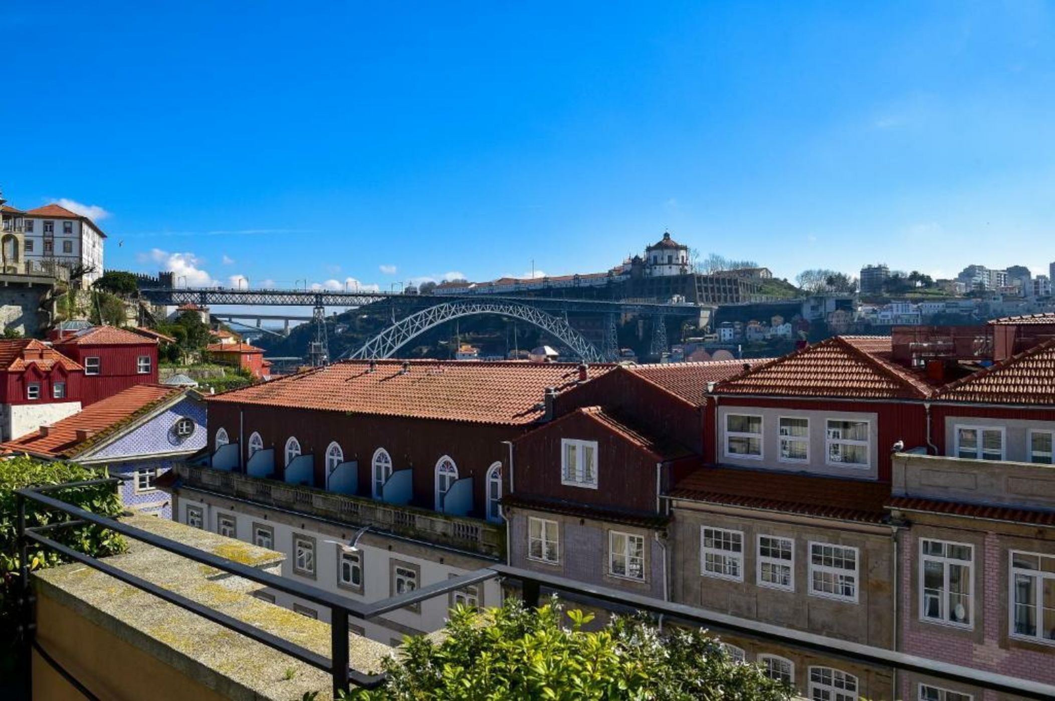 The Editory House Ribeira Porto Hotel