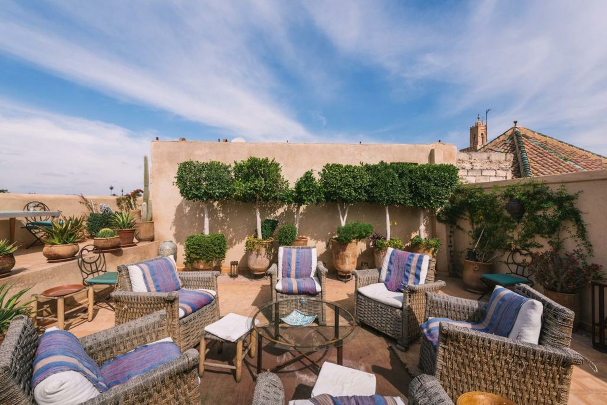 Riad Emberiza Sahari