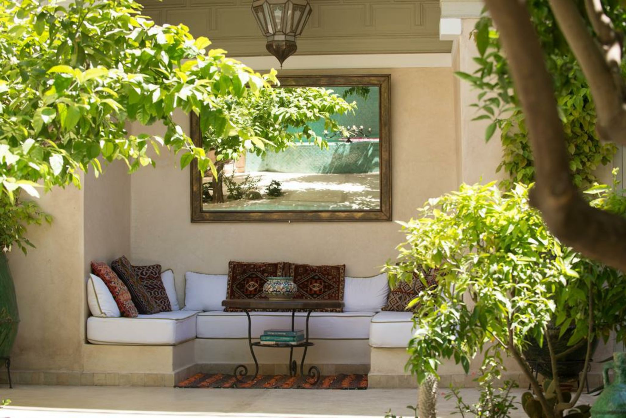 Riad Emberiza Sahari