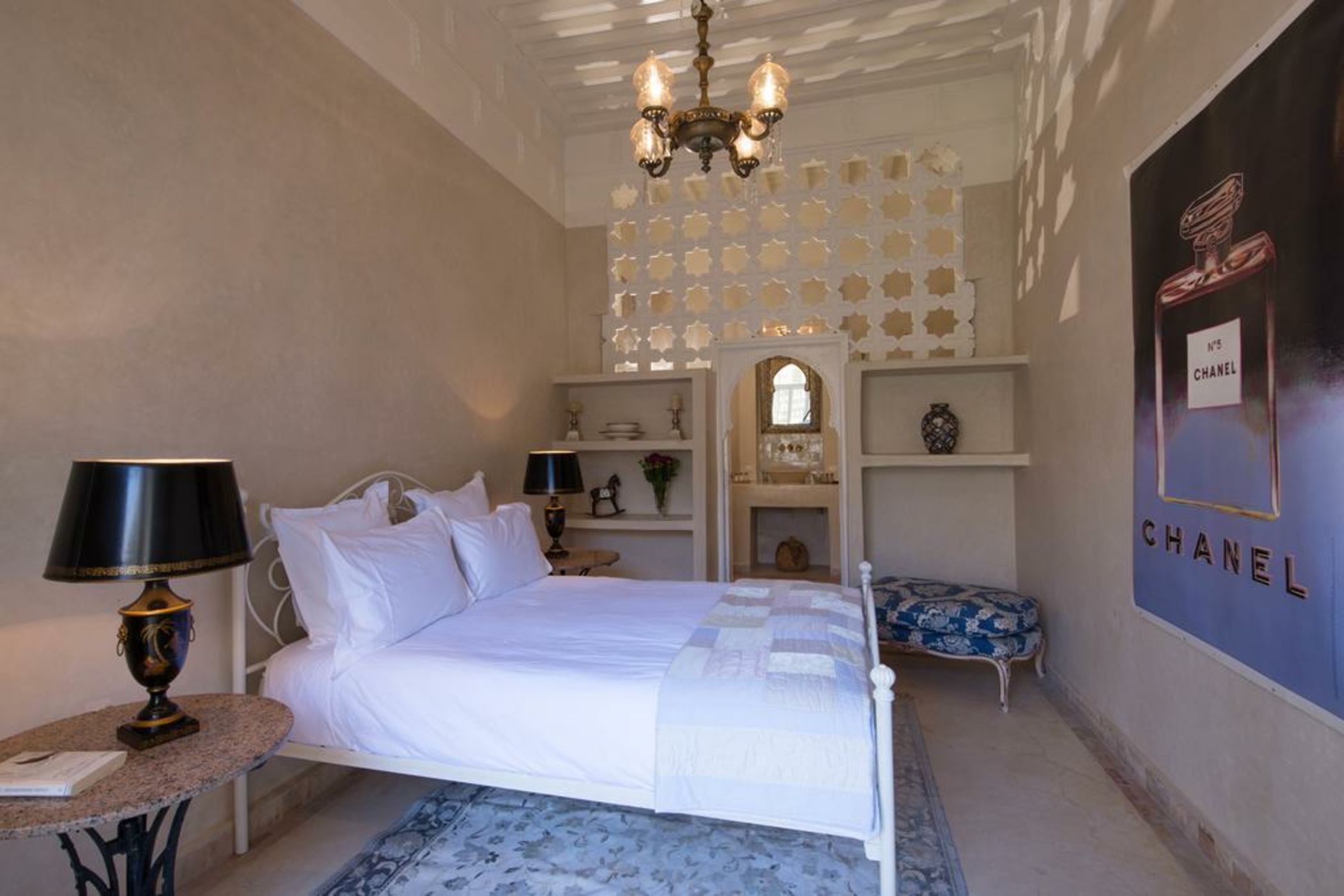 Riad Emberiza Sahari