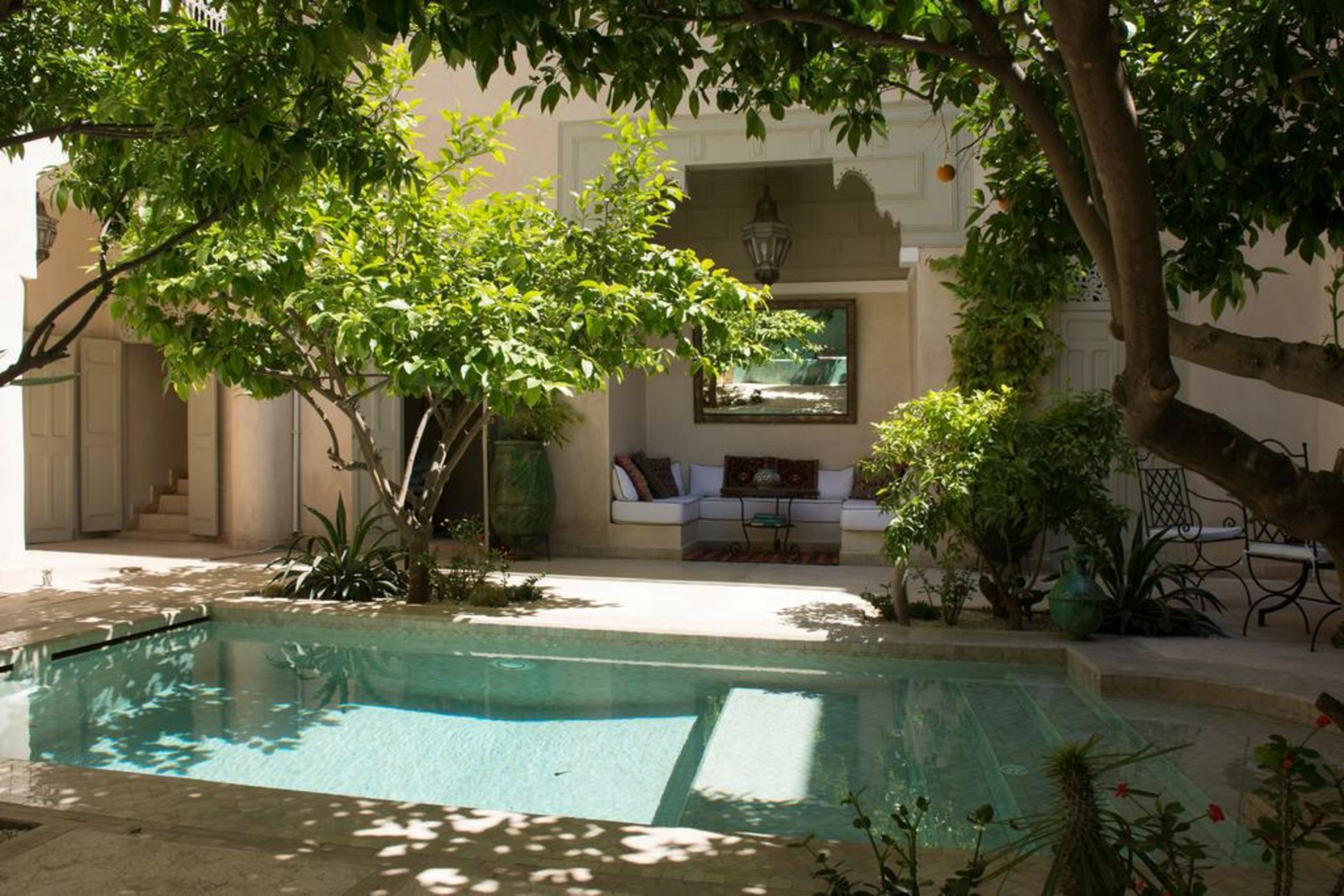 Riad Emberiza Sahari