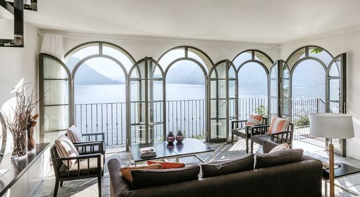 Villa Làrio Lake Como