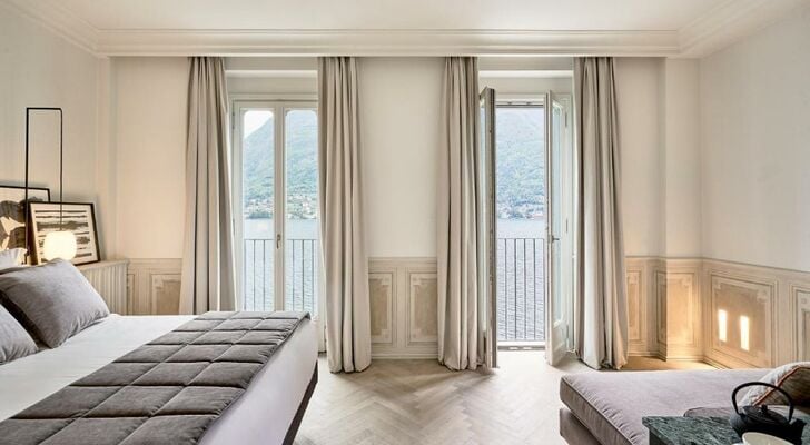 Villa Làrio Lake Como