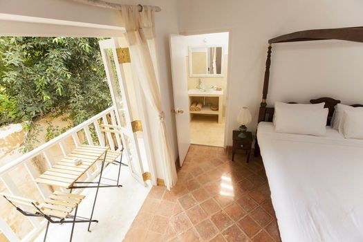 Mango House