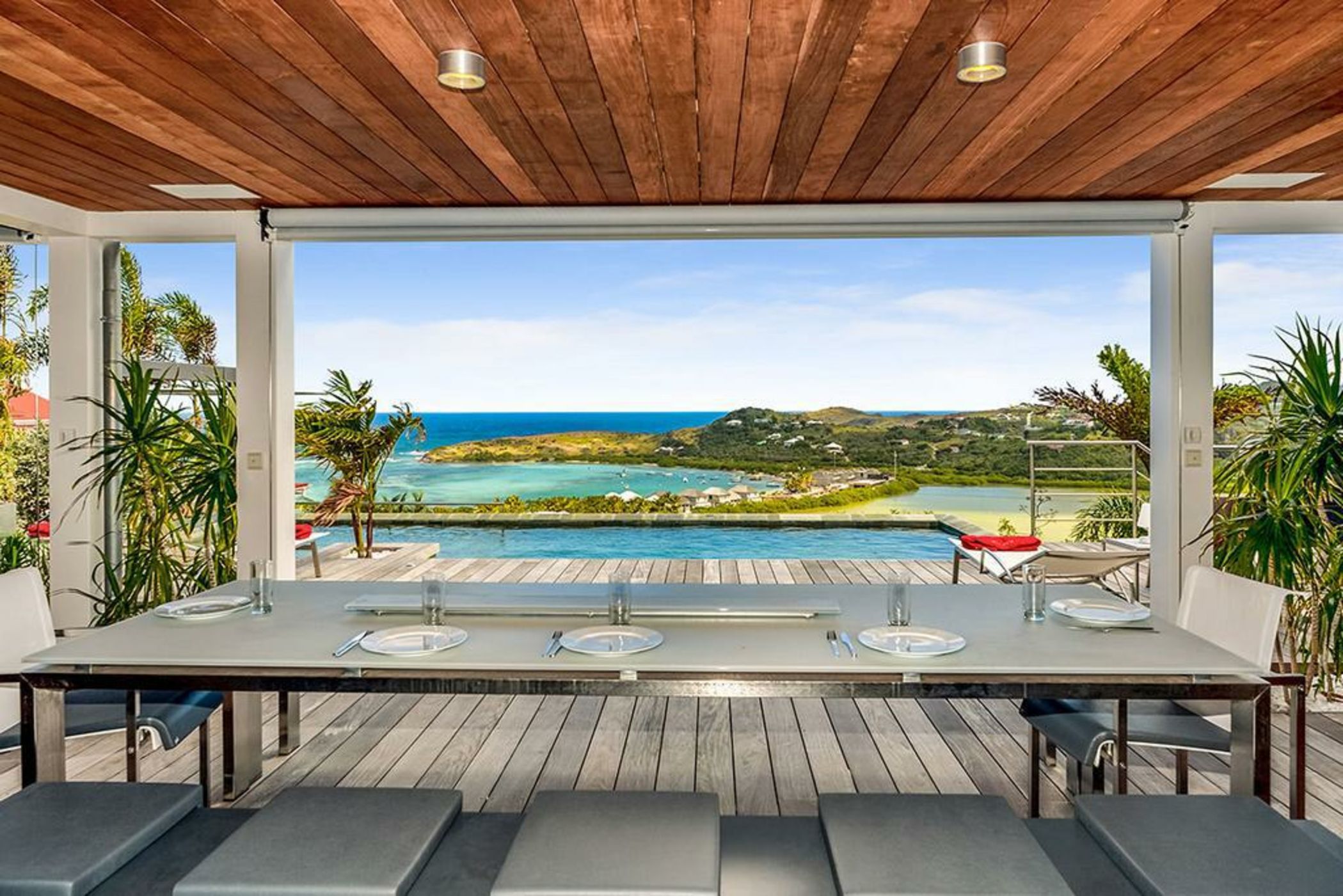 Black Pearl 115379-101537