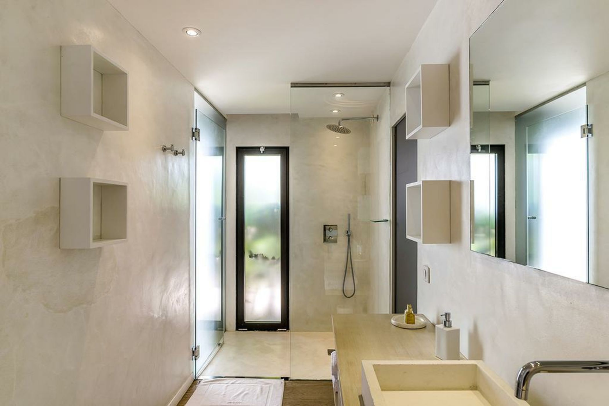 Black Pearl 115379-101537