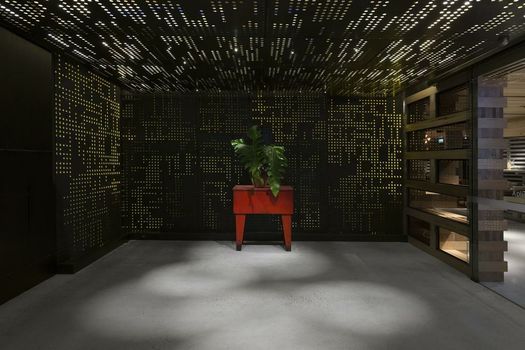 Ovolo Nishi