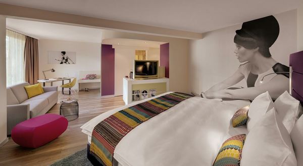 Hotel Indigo - Dusseldorf - Victoriaplatz, an IHG Hotel