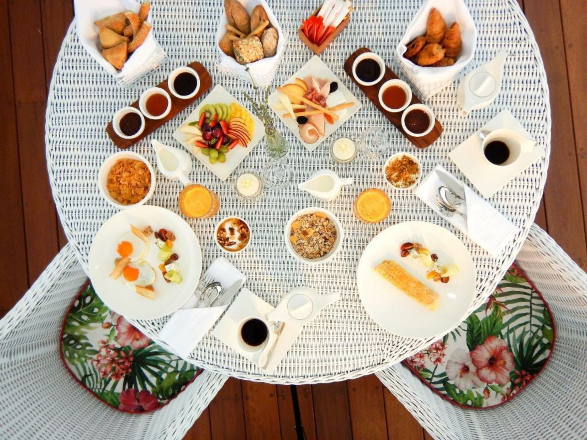 Avaton Luxury Hotel & Villas – Relais & Chateaux