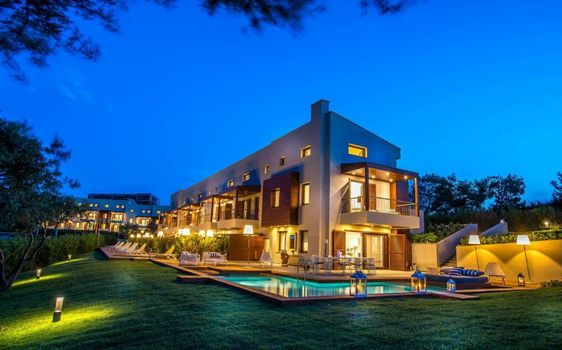 Avaton Luxury Hotel & Villas – Relais & Chateaux