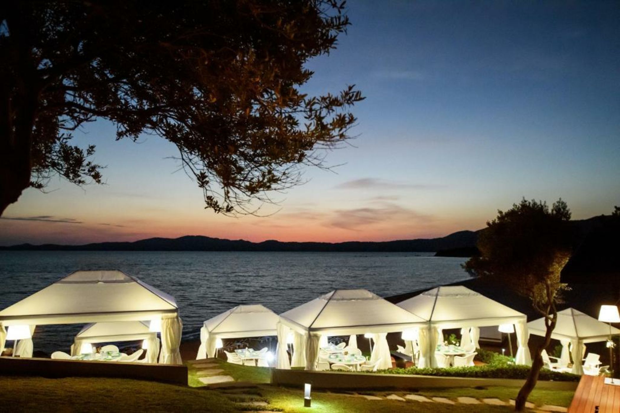 Avaton Luxury Hotel & Villas – Relais & Chateaux