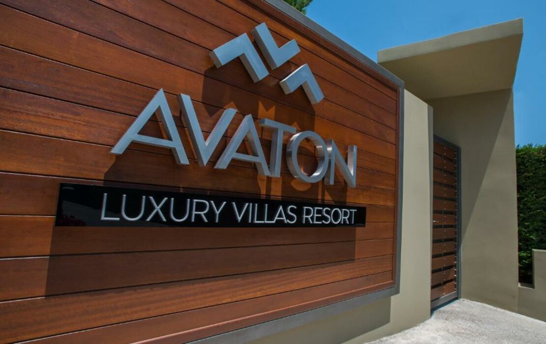 Avaton Luxury Hotel & Villas – Relais & Chateaux