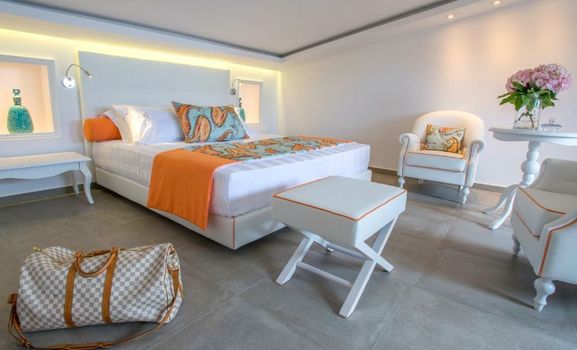 Avaton Luxury Hotel & Villas – Relais & Chateaux