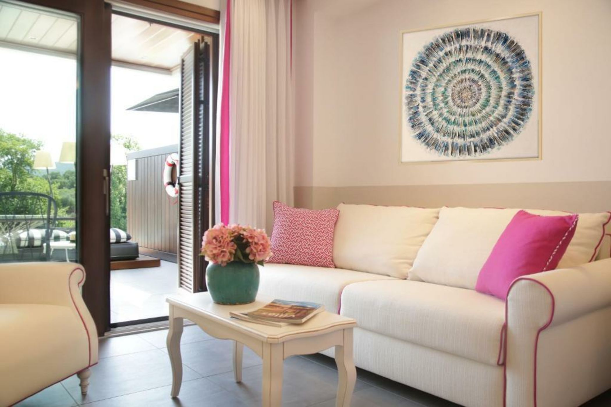 Avaton Luxury Hotel & Villas – Relais & Chateaux