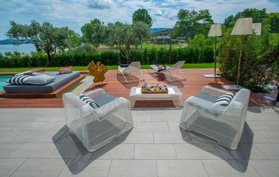 Avaton Luxury Hotel & Villas – Relais & Chateaux