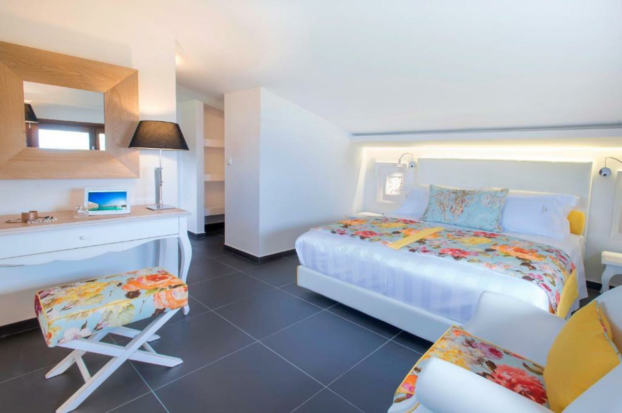 Avaton Luxury Hotel & Villas – Relais & Chateaux