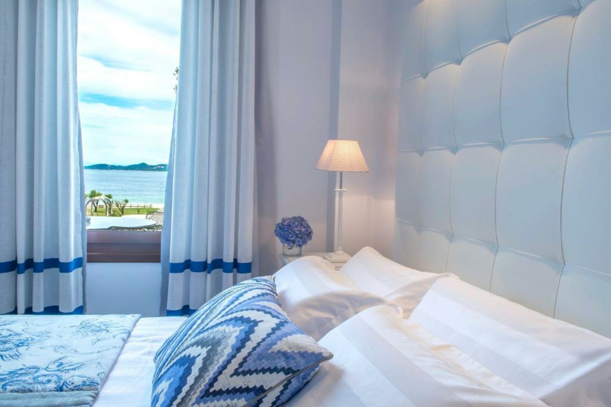 Avaton Luxury Hotel & Villas – Relais & Chateaux