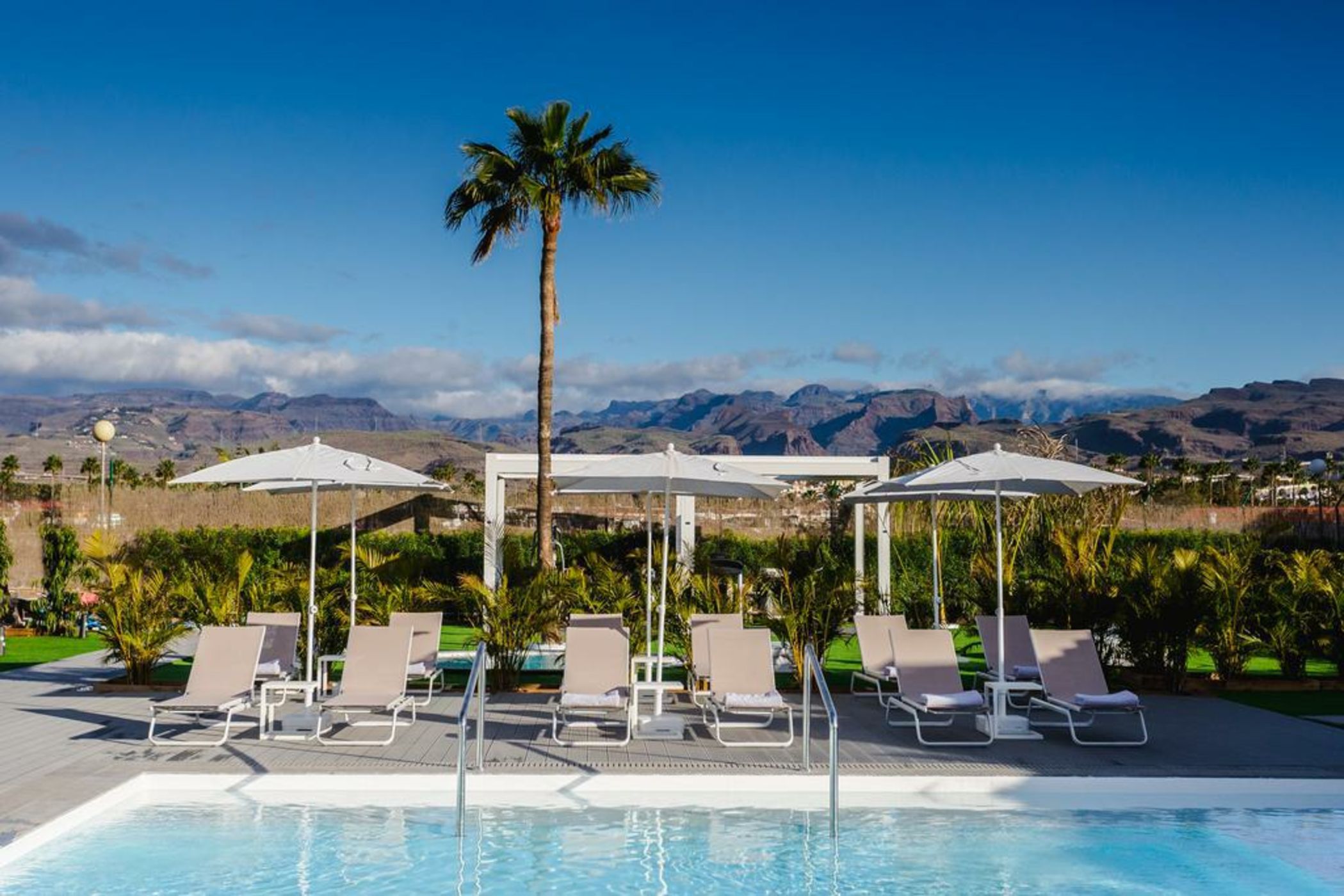 Seven Hotel & Wellness - Gay Men Only