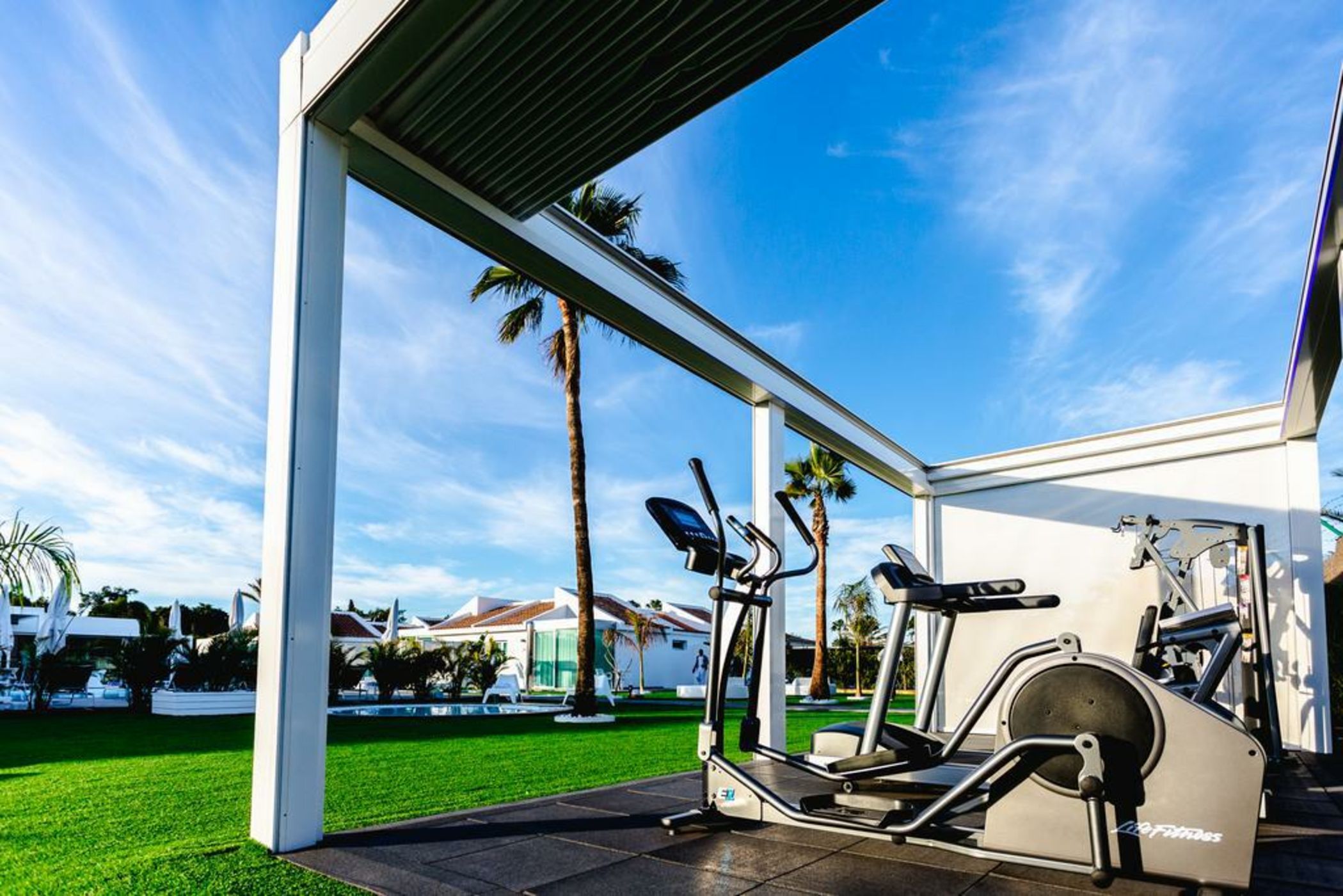 Seven Hotel & Wellness - Gay Men Only