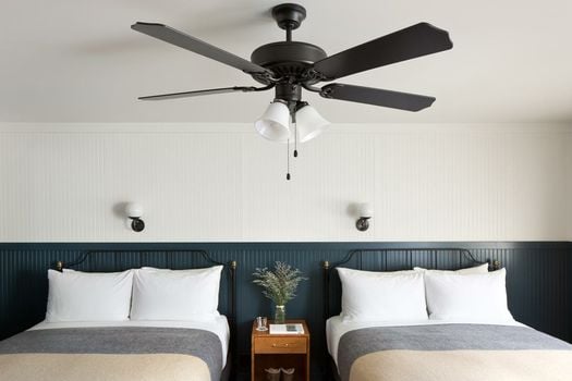 Anvil Hotel