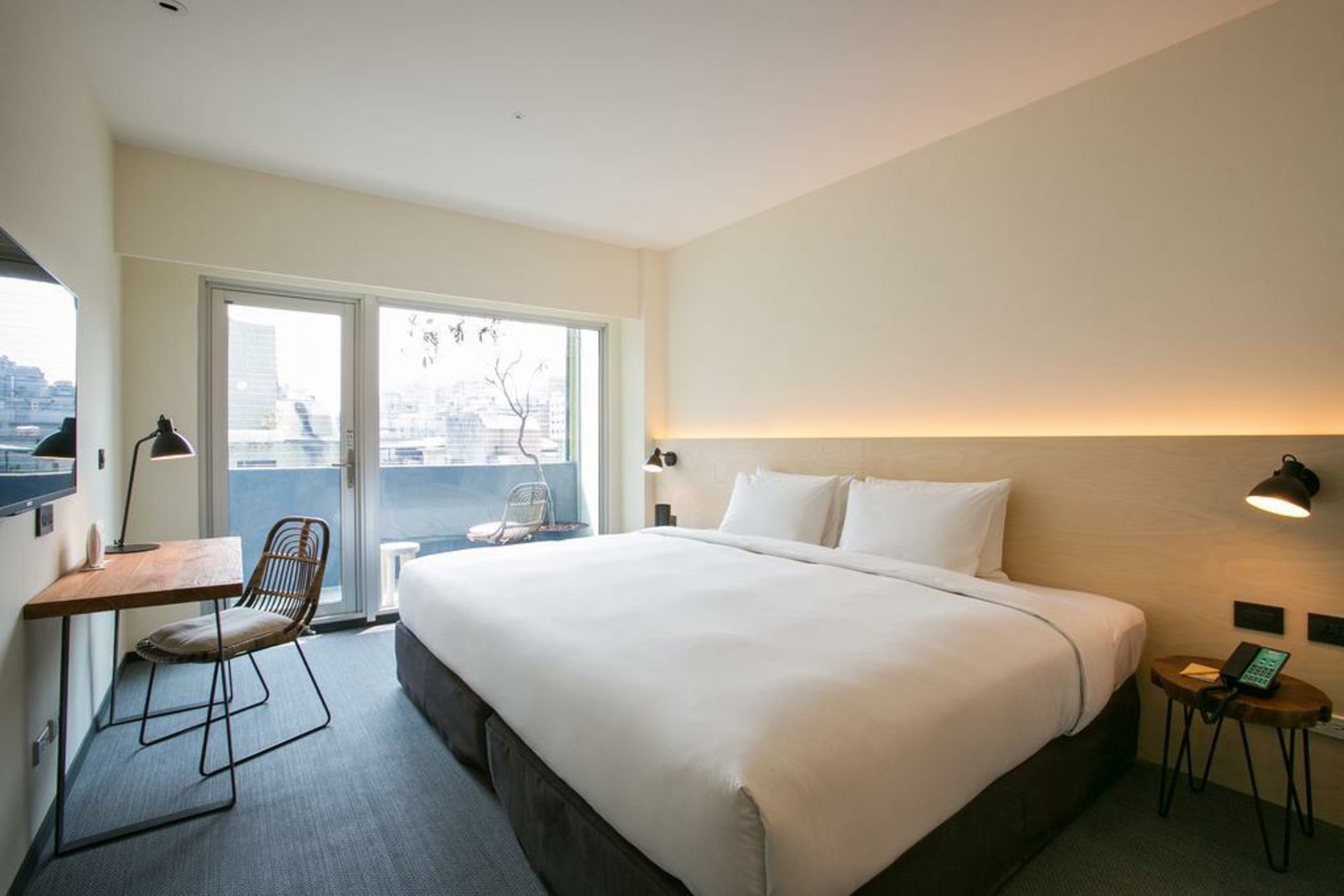 amba TAIPEI ZHONGSHAN