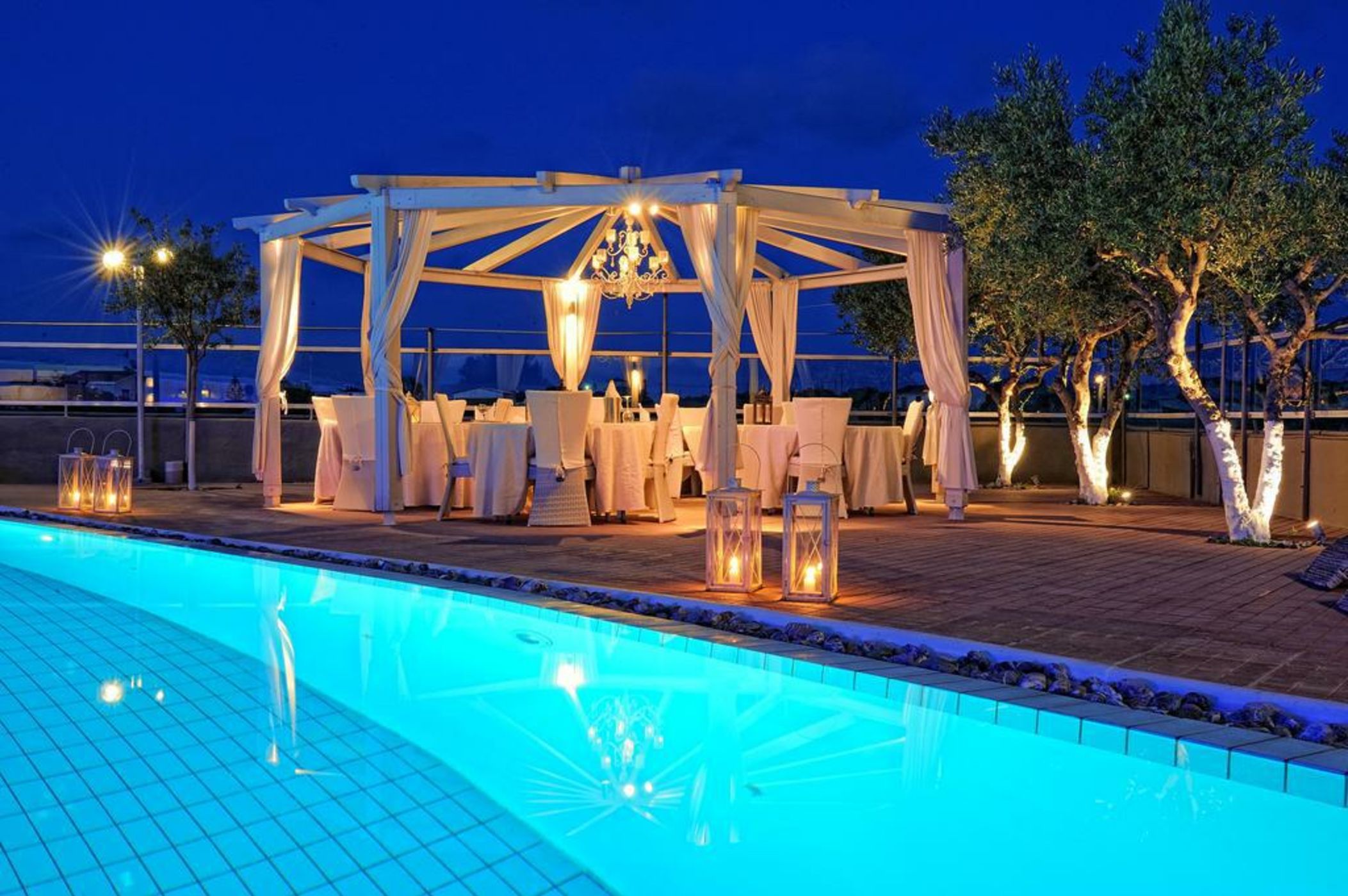 Paradise Island Villas