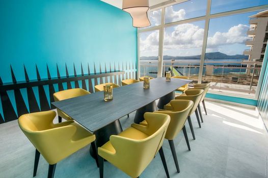 Simon Hotel