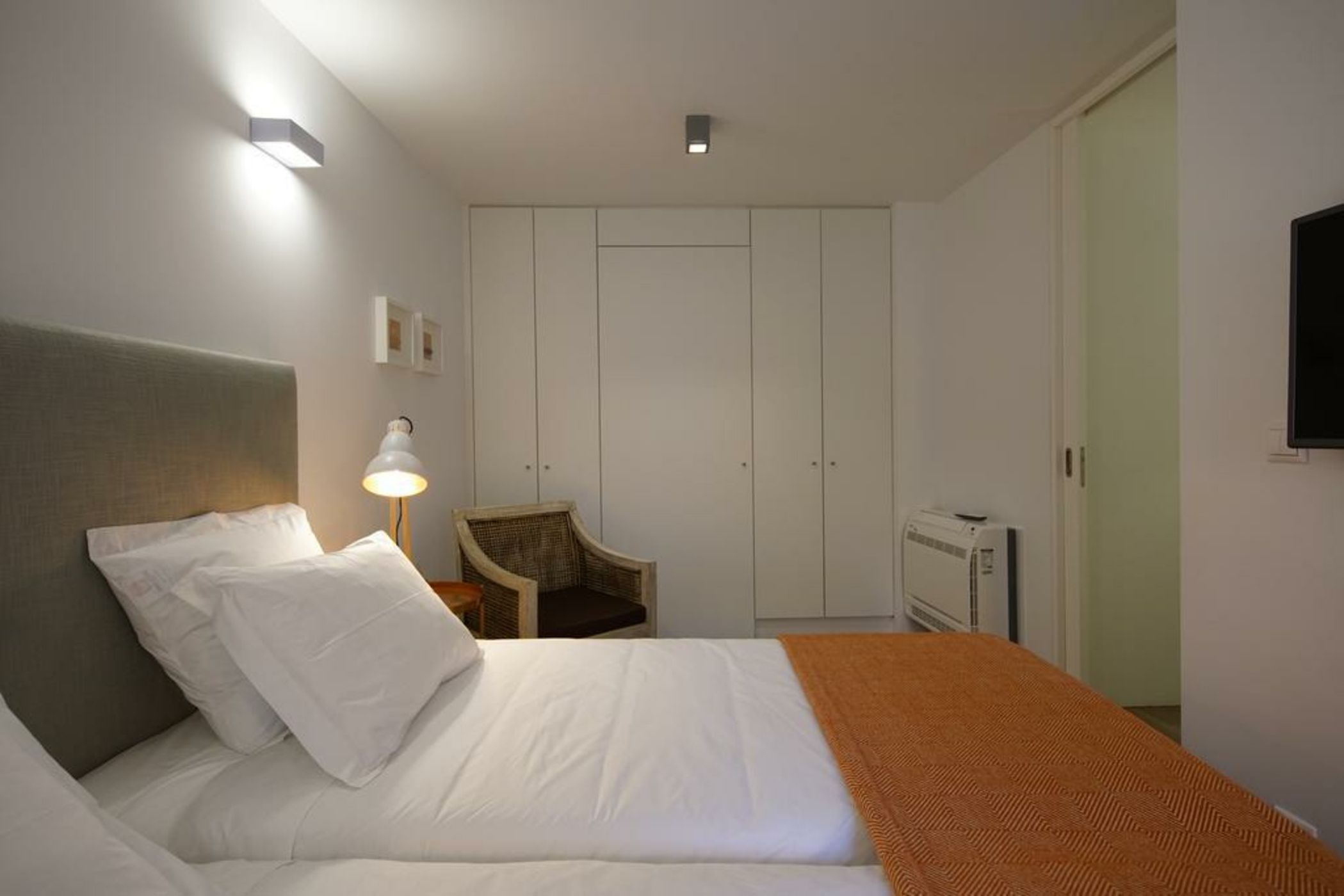 Alma Moura Residences