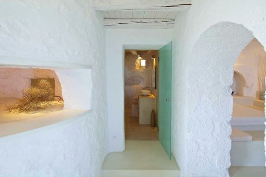 MELANOPETRA boutique apartments