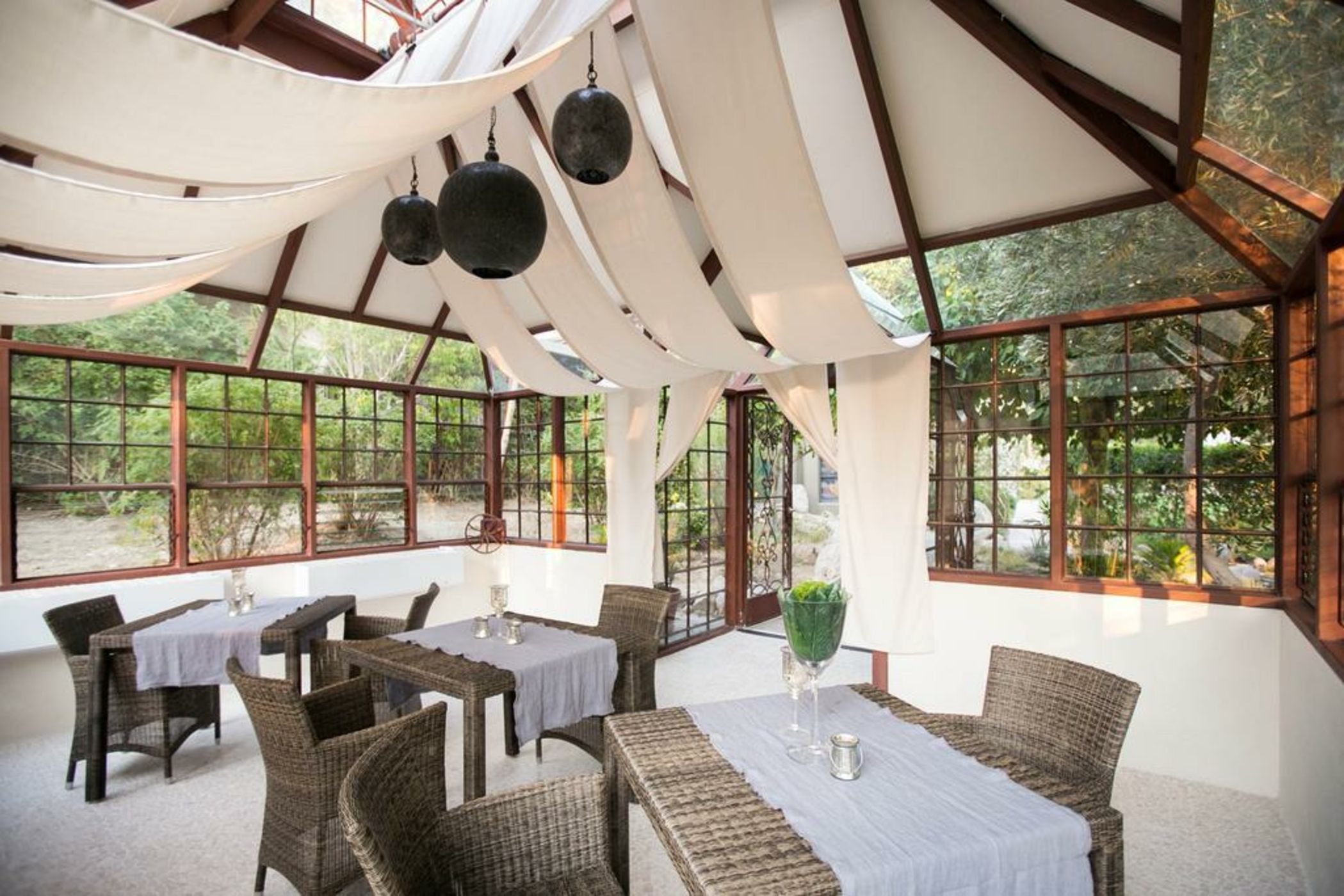 Two Bunch Palms Resort & Spa - Adults Only