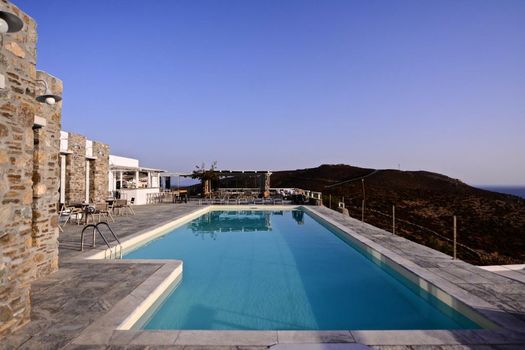 Rizes Hotel