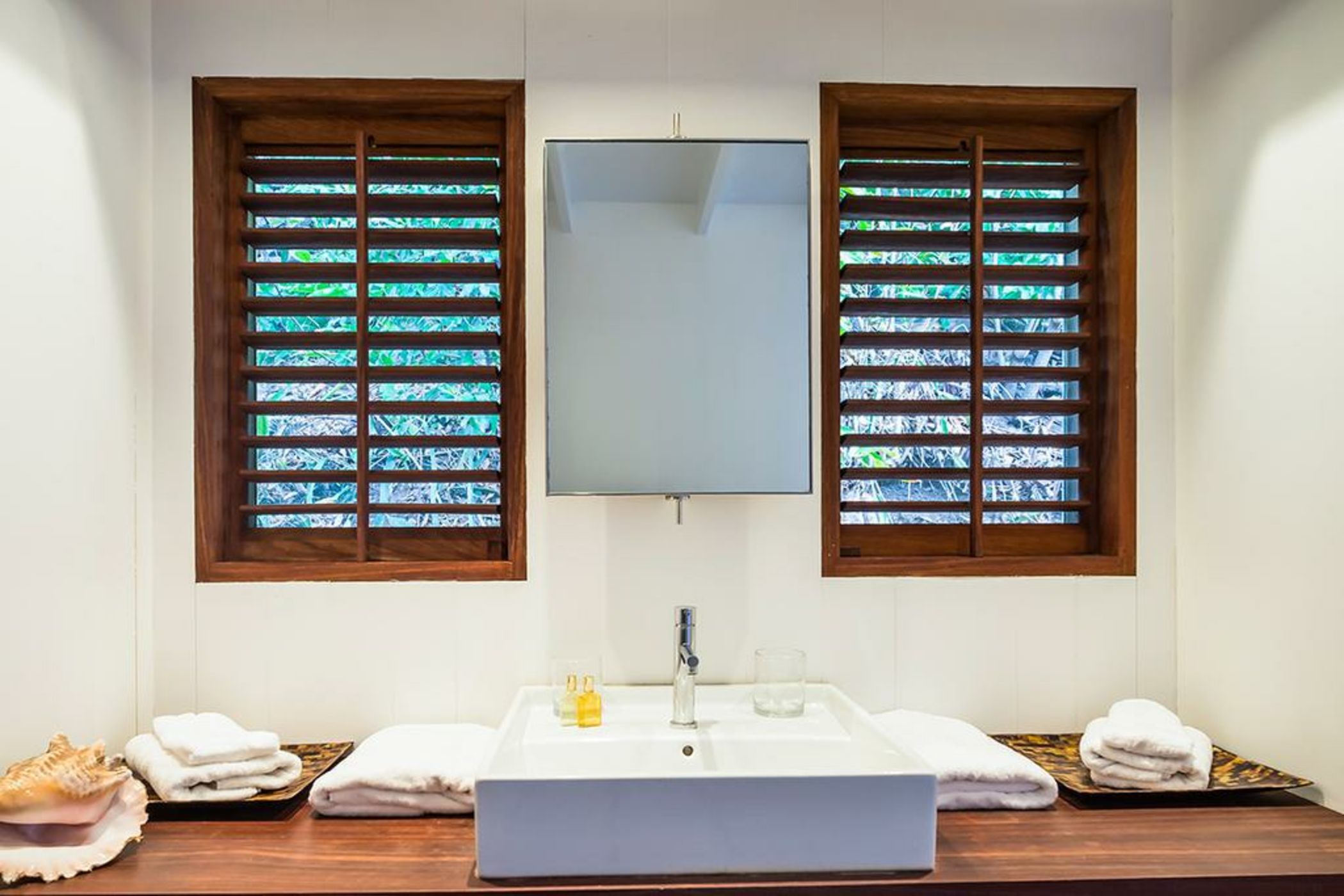 Marigot Bay 115412-101433