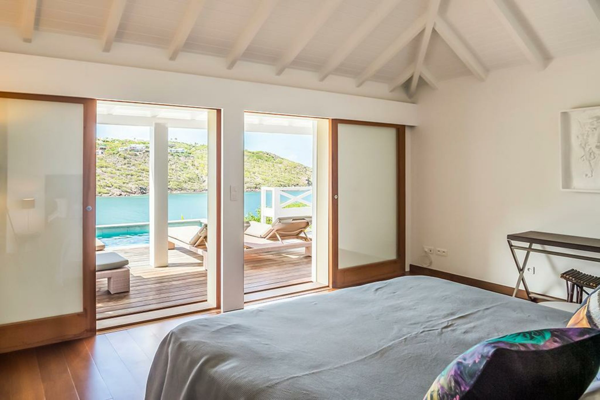 Marigot Bay 115412-101433