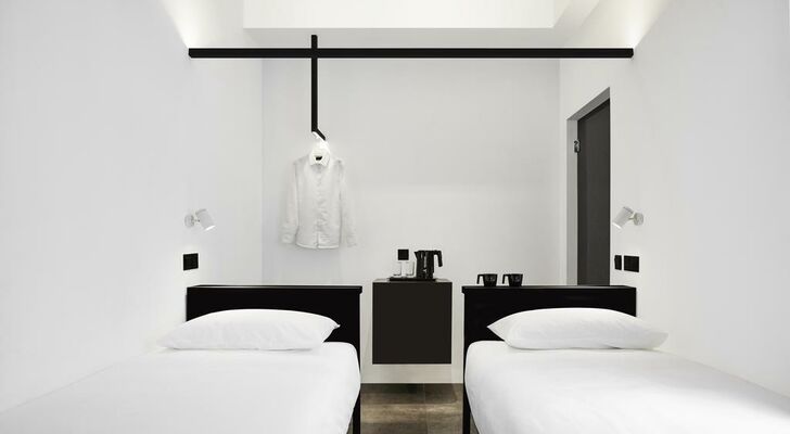 Hotel Mono