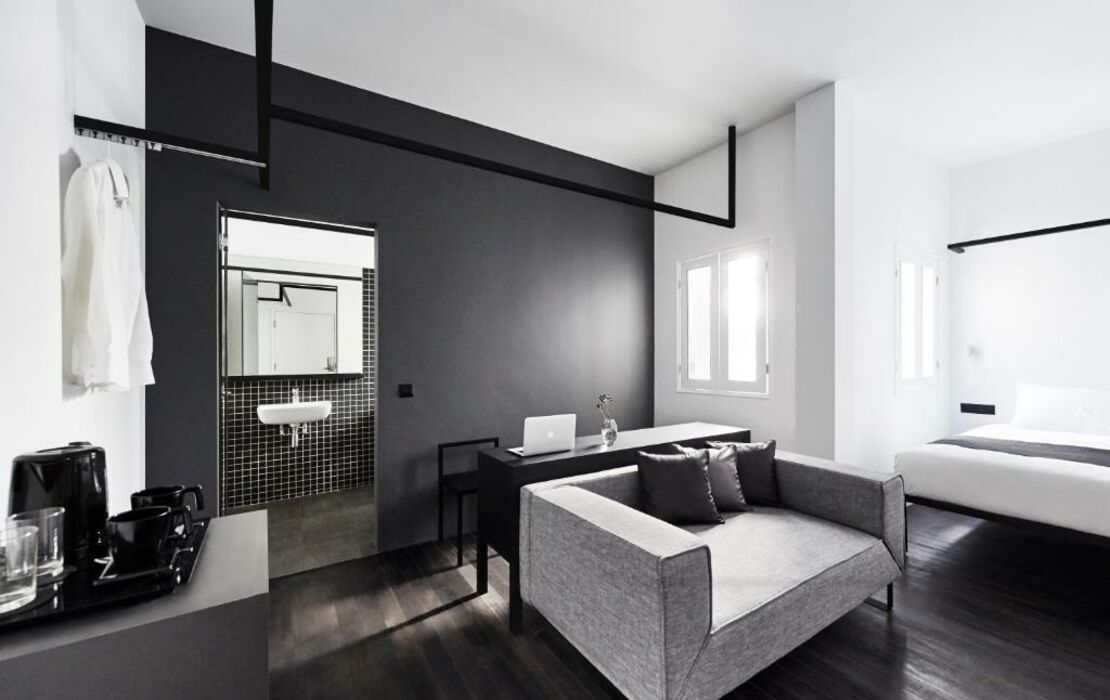 Hotel Mono