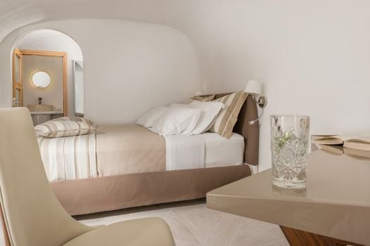 Elite Luxury Suites