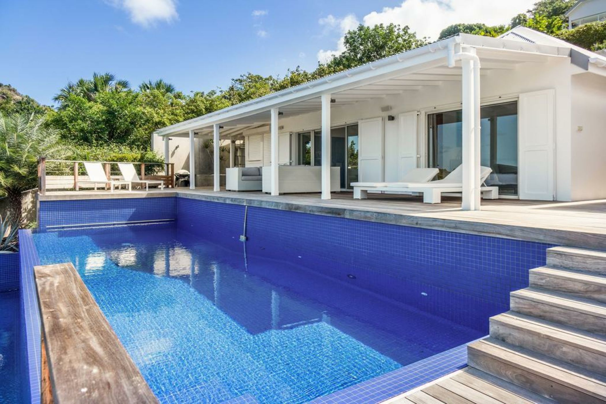 Lizaveta Villas Apartments Rentals