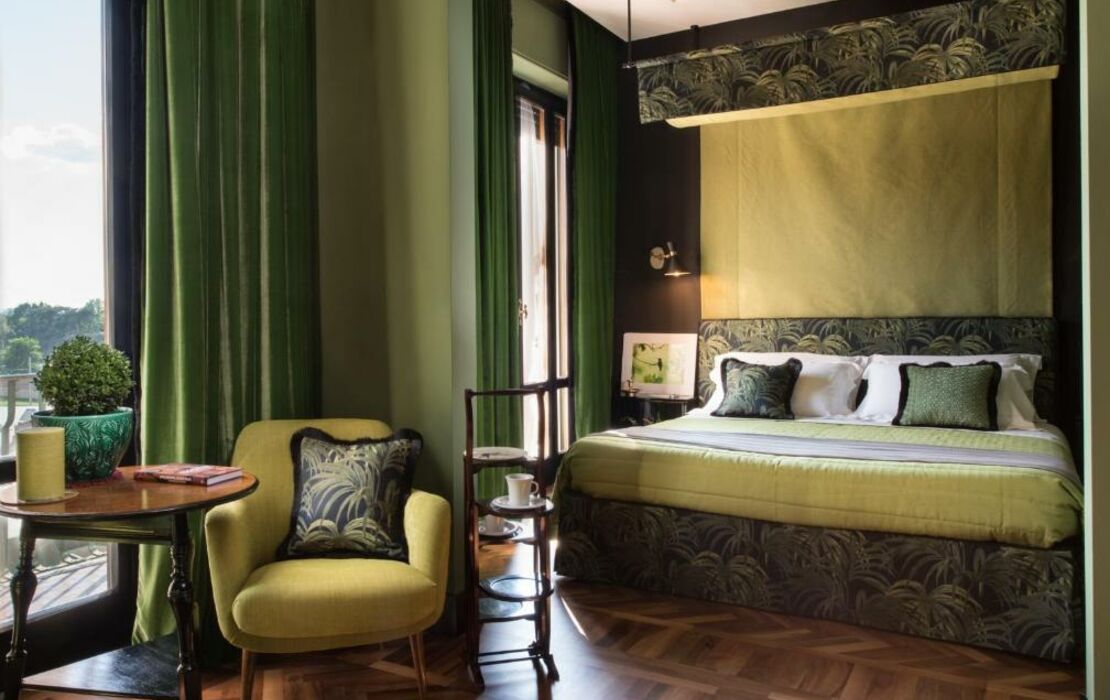 Velona's Jungle Luxury Suites, a Design Boutique Hotel Florence, Italy