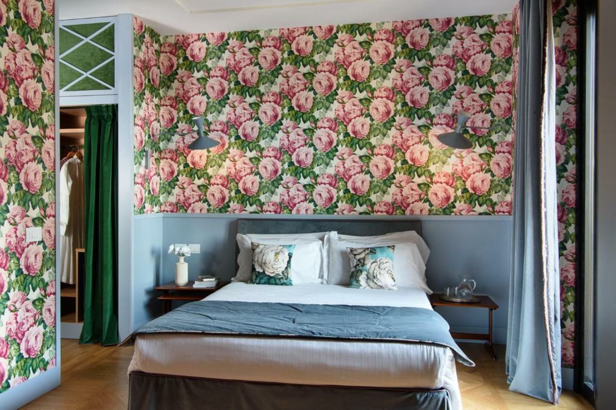 Velona's Jungle Luxury Suites