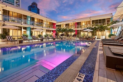 The Gabriel Miami Downtown, Curio Collection by Hilton
