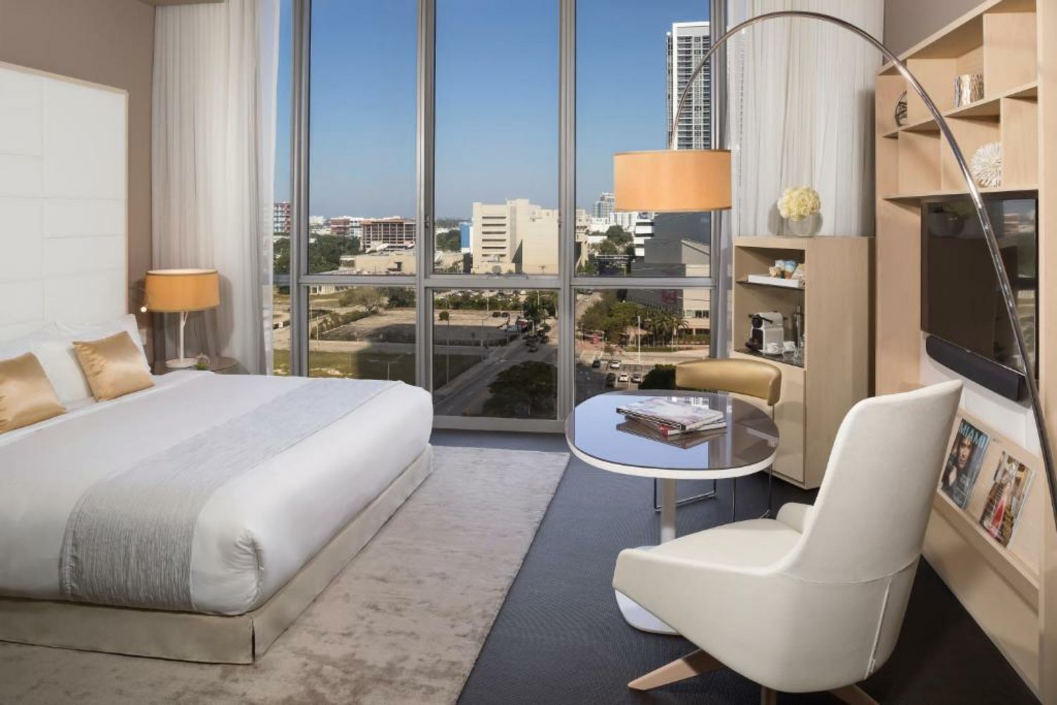 The Gabriel Miami Downtown, Curio Collection by Hilton