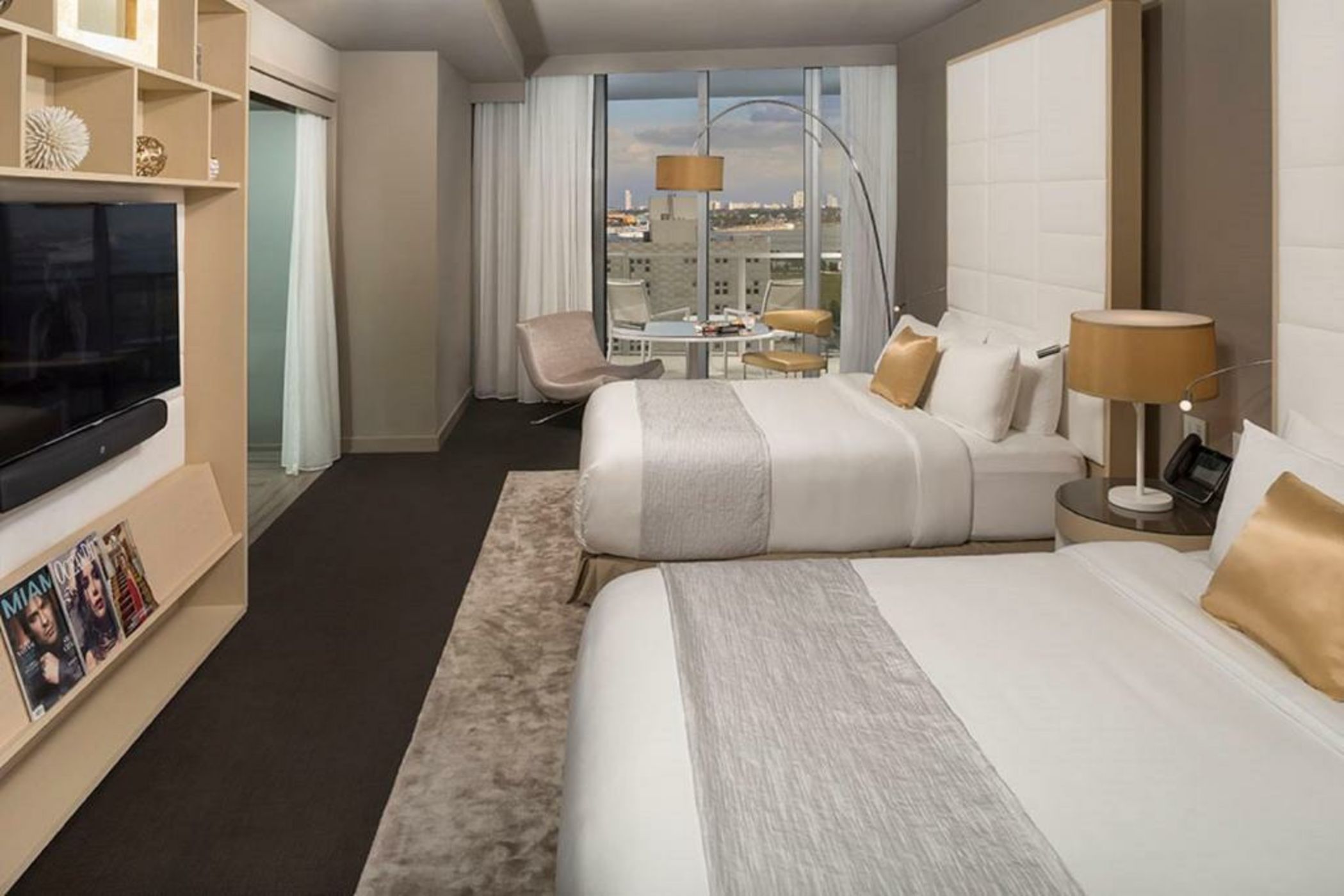 The Gabriel Miami Downtown, Curio Collection by Hilton