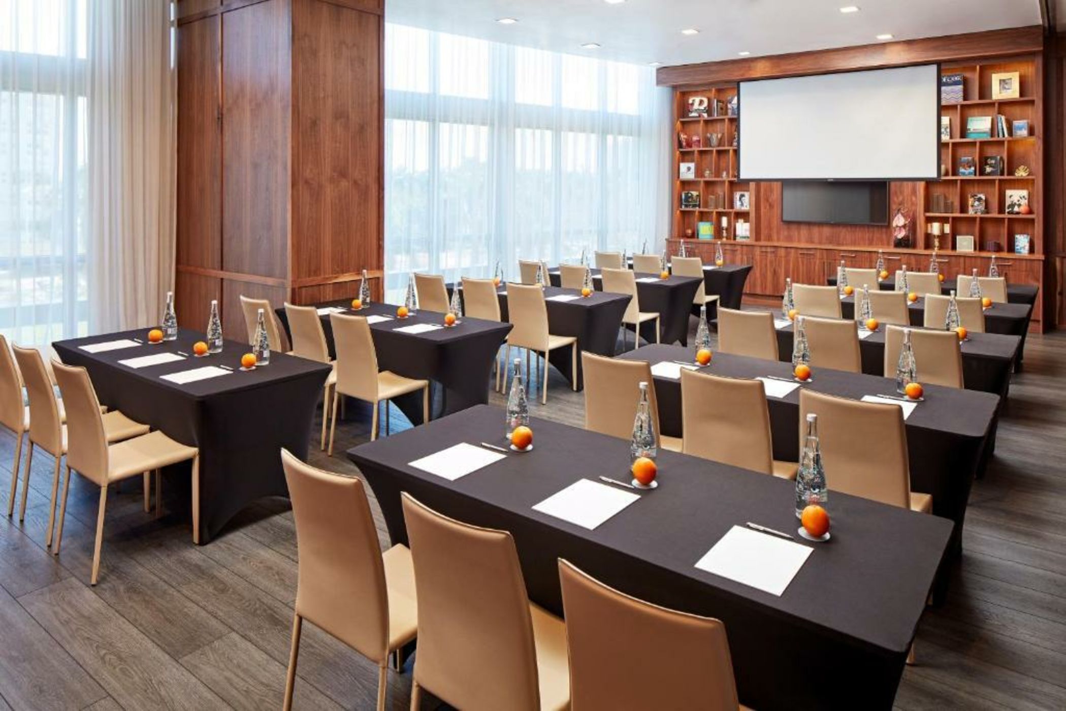 The Gabriel Miami Downtown, Curio Collection by Hilton