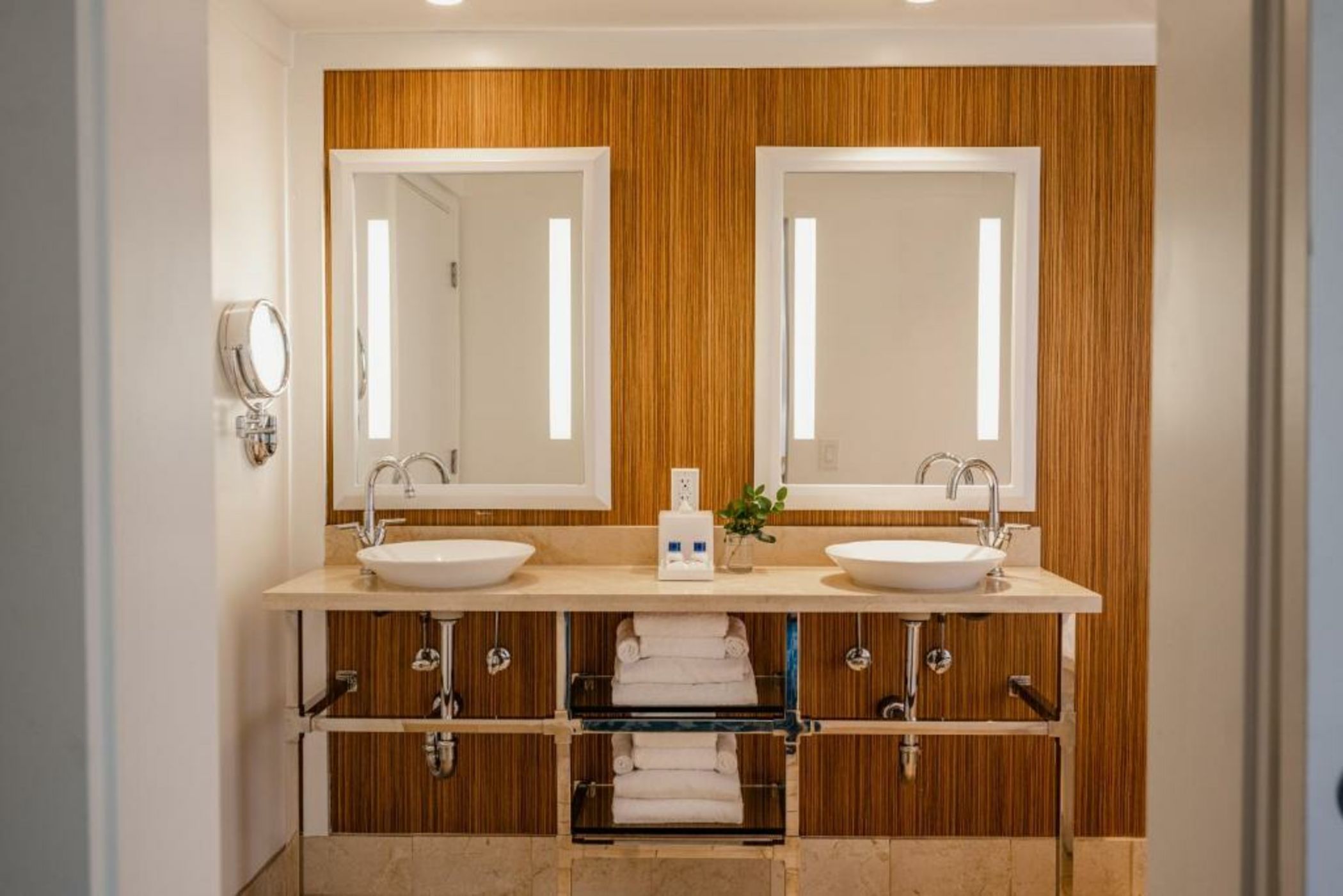 Margaritaville Resort Palm Springs