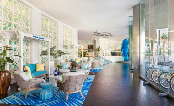 Margaritaville Resort Palm Springs