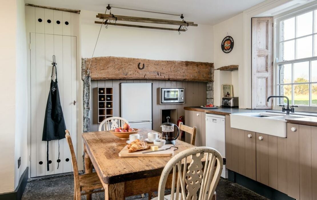 Godney Arts House, a Design Boutique Hotel Glastonbury, United Kingdom