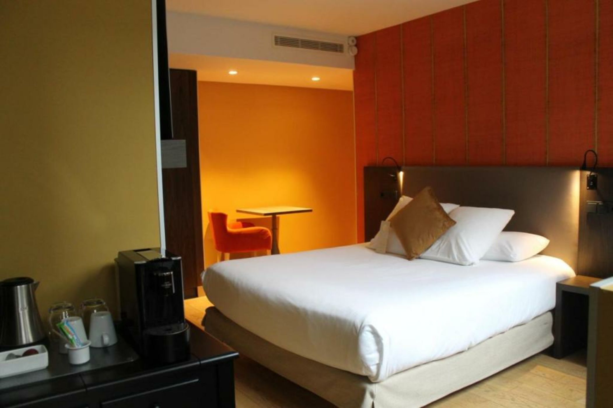 Hotel L'Arbre Voyageur - LILLE