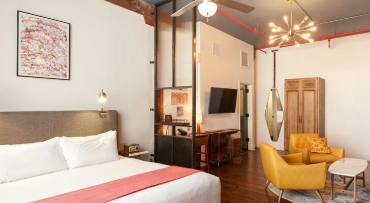 The Old No. 77 Hotel & Chandlery