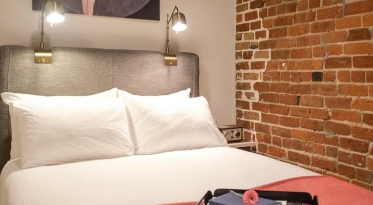 The Old No. 77 Hotel & Chandlery