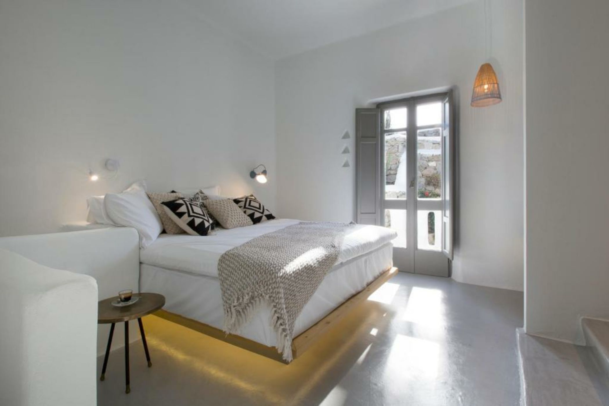 DreamBox Mykonos Suites